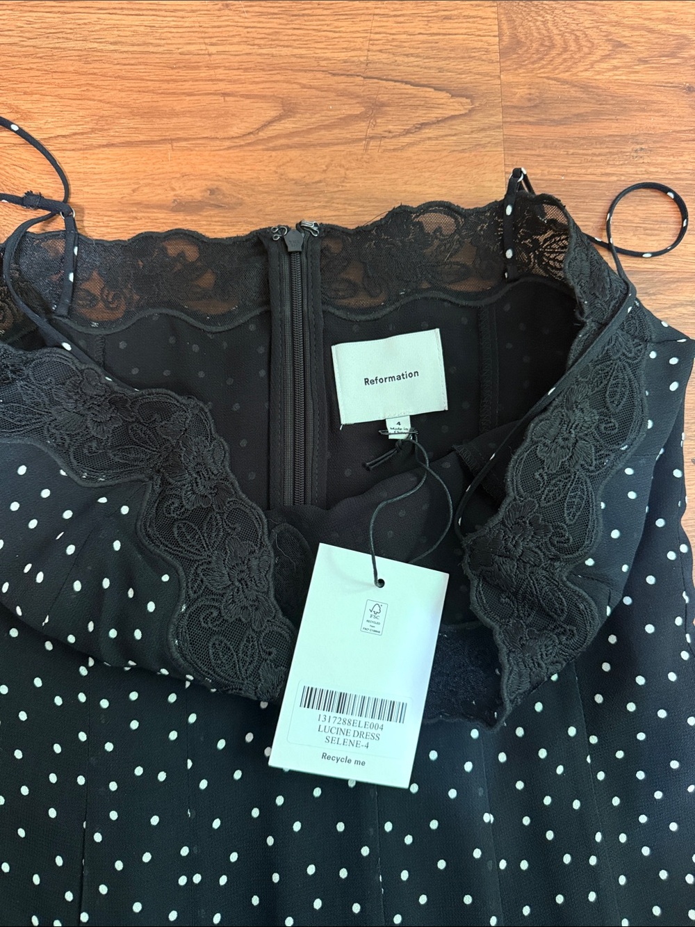 Reformation Lucine Dress - Picture 9 of 17